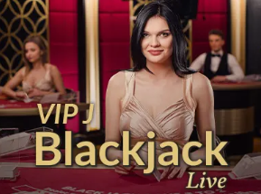 来CBA不是第一次打职业，J. Cole曾效力过卢旺达和加拿大联赛